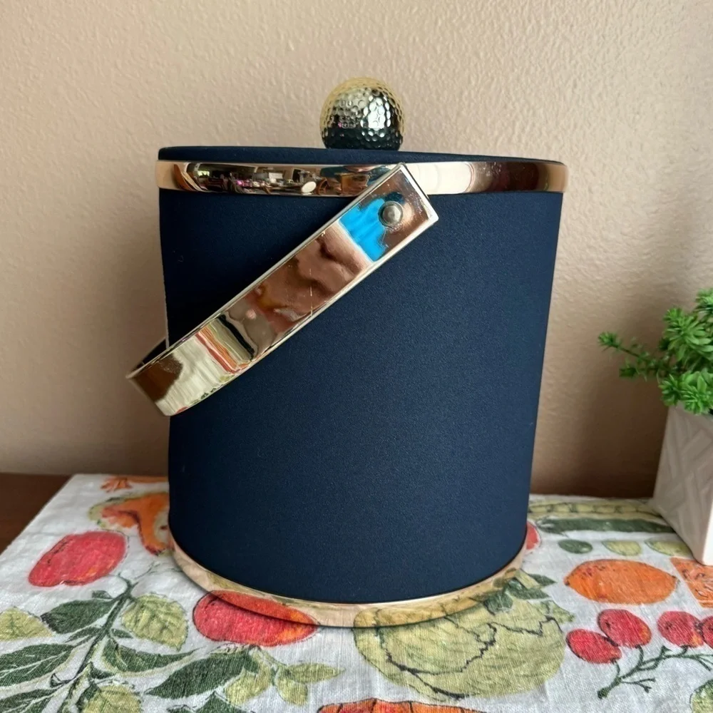 Vintage style lady golfer navy ice bucket with lid